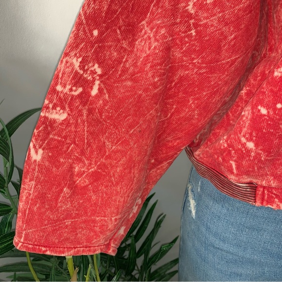 v i n t a g e :: Acid Wash Distressed Sweater Ton Sur Ton - Picture 7 of 15